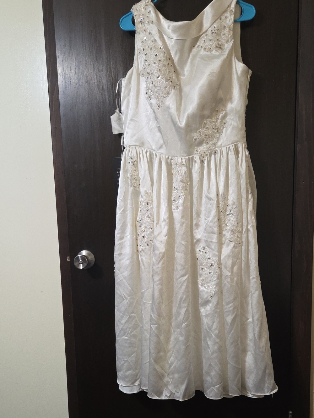 Izidress white wedding gown with lace and sequins size 16